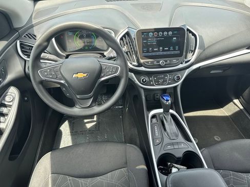 Used 2018 Chevrolet Volt LT FWD image 23