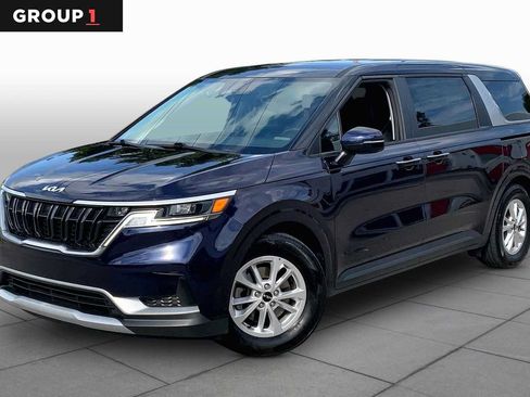 Certified 2023 Kia Carnival LX FWD image 1