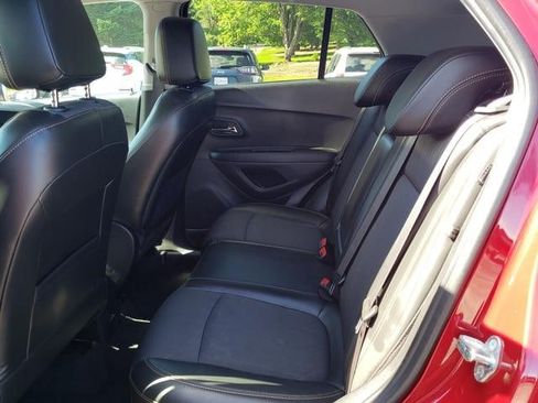 Used 2019 Chevrolet Trax LT w/ Driver Confidence Package AWD/4WD image 13