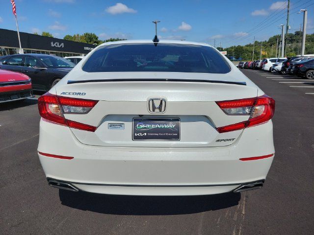 Used 2022 Honda Accord Sport image 6