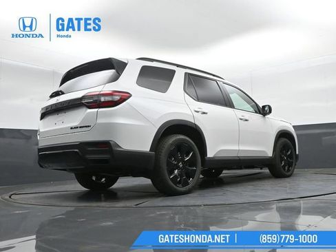 New 2026 Honda Pilot Black Edition image 33