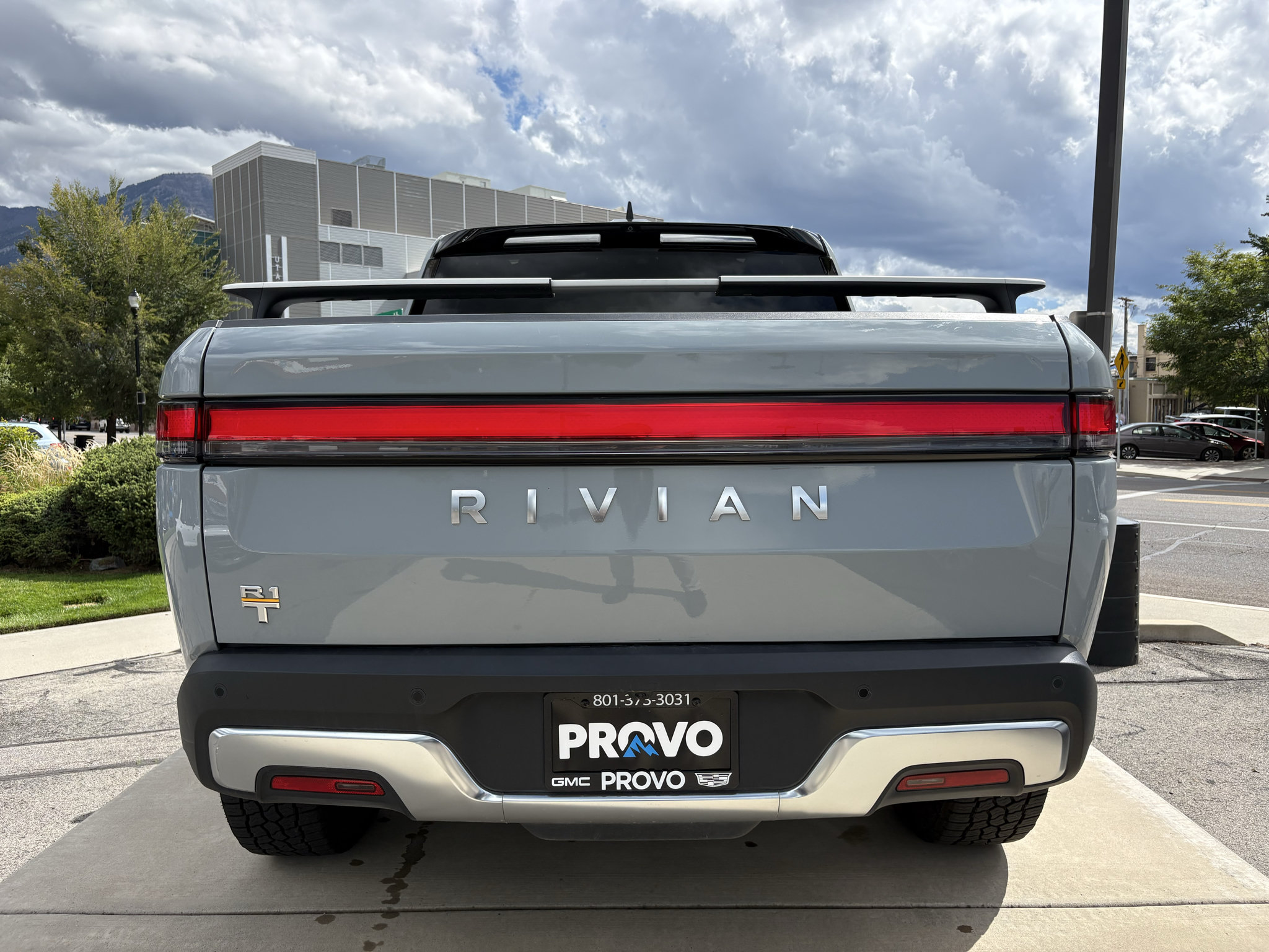 Used 2023 Rivian R1T Adventure Quad AWD/4WD image 7