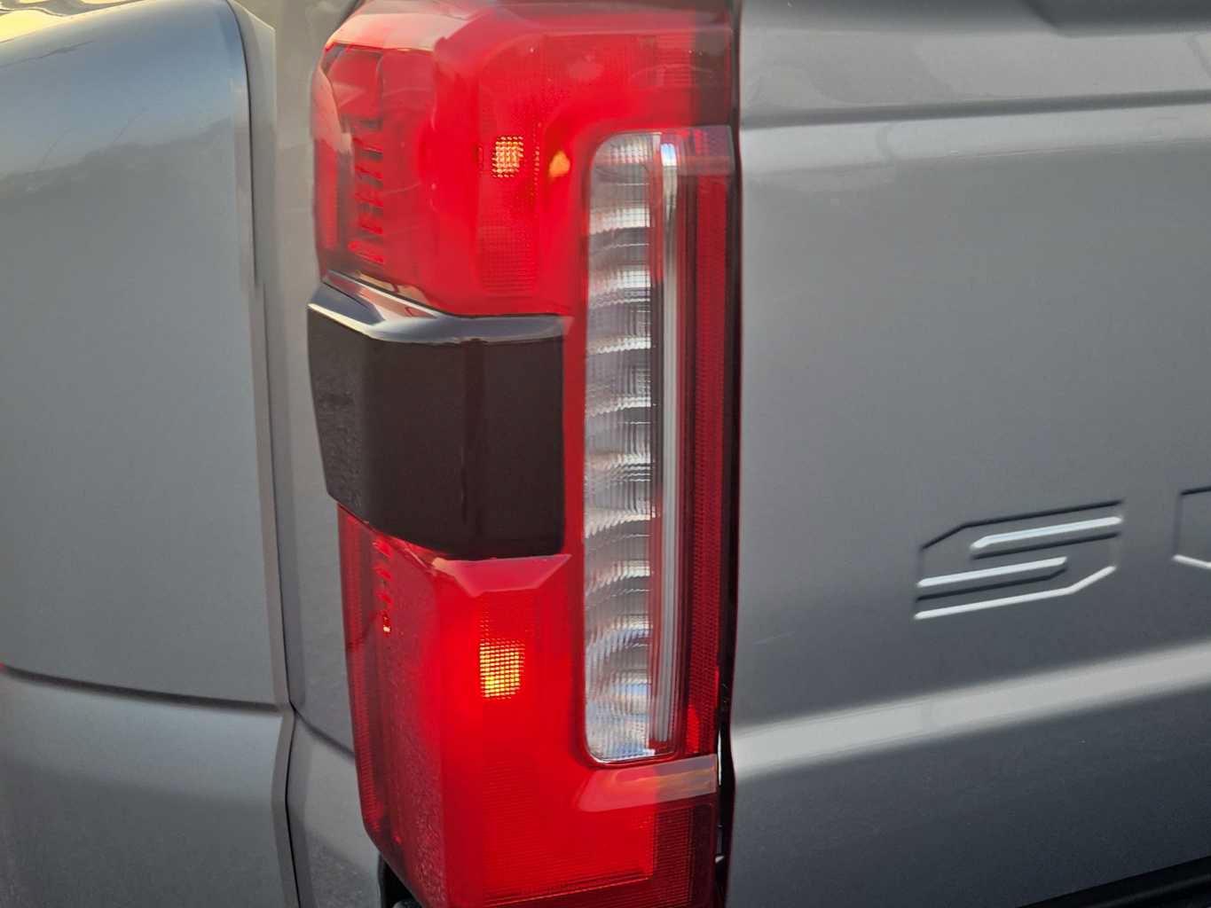 New 2027 Ford F350 Lariat w/ Lariat Premium Package AWD/4WD image 15