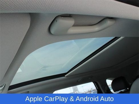 Used 2025 Kia Sorento S w/ Panoramic Sunroof Package FWD image 7