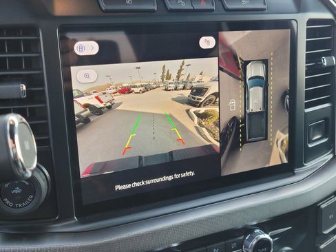 Used 2024 Ford F250 Platinum image 27