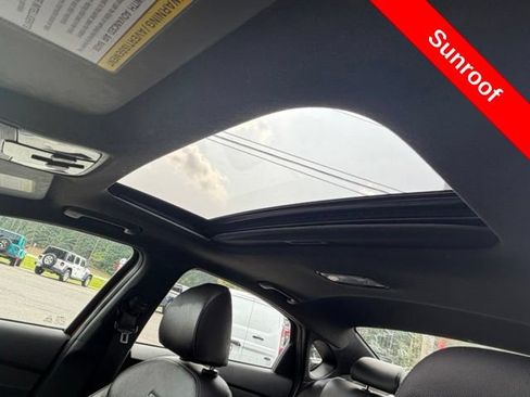 Used 2021 Kia Forte GT-Line w/ GT-Line Premium Package FWD image 15