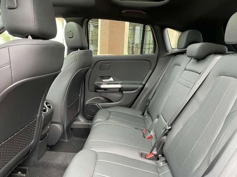 Certified 2025 Mercedes-Benz GLA 250 GLA 250 image 9