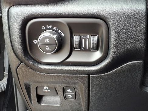 Used 2021 RAM 1500 Laramie AWD/4WD image 14