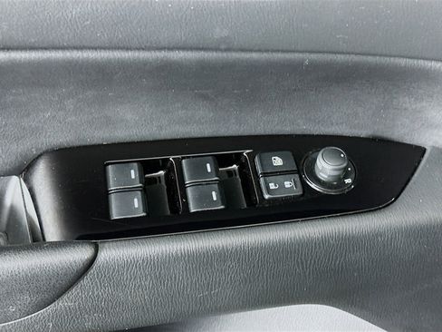 Used 2025 MAZDA CX-5 AWD 2.5 S w/ Preferred Package image 15