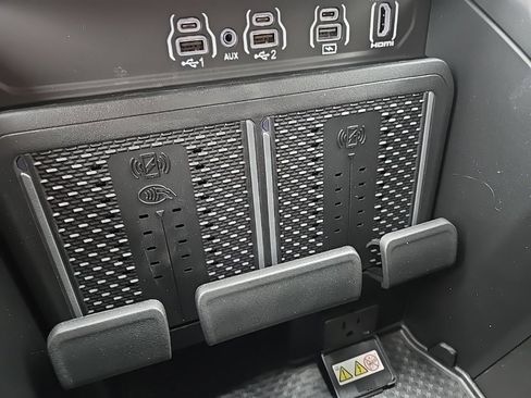 New 2026 RAM 1500 Laramie w/ Night Edition image 71