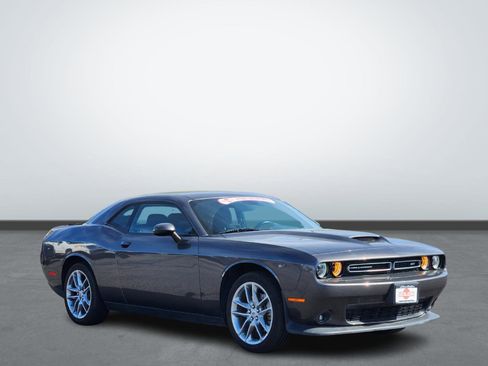Used 2022 Dodge Challenger GT image 6