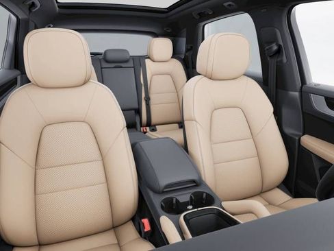 New 2026 Porsche Cayenne AWD/4WD image 10