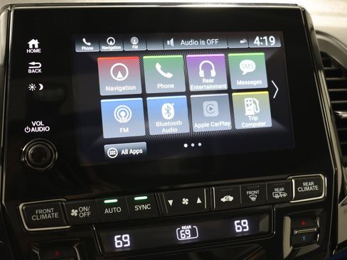 Used 2022 Honda Odyssey Elite image 16