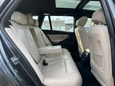 Used 2017 BMW 330i xDrive Wagon AWD/4WD image 26