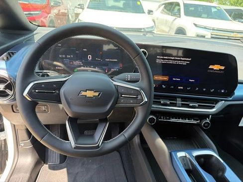 New 2026 Chevrolet Equinox EV LT FWD image 15