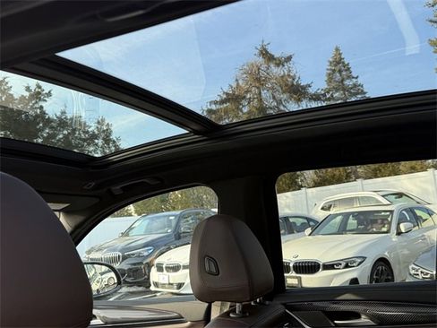 Used 2024 BMW X3 M40i image 17