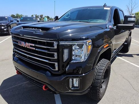 Used 2023 GMC Sierra 2500 AT4 w/ AT4 Premium Plus Package AWD/4WD image 1