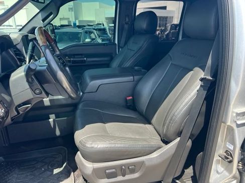 Used 2016 Ford F250 Platinum w/ FX4 Off-Road Package AWD/4WD image 9