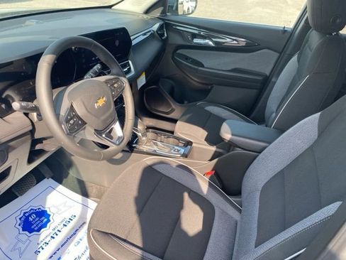 New 2026 Chevrolet TrailBlazer LT w/ Convenience Package image 16