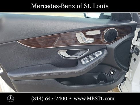 Used 2018 Mercedes-Benz C 300 4MATIC Sedan image 15