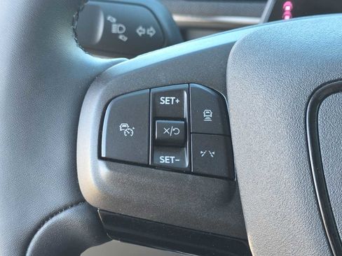 Used 2023 Ford Mustang Mach-E Select image 27