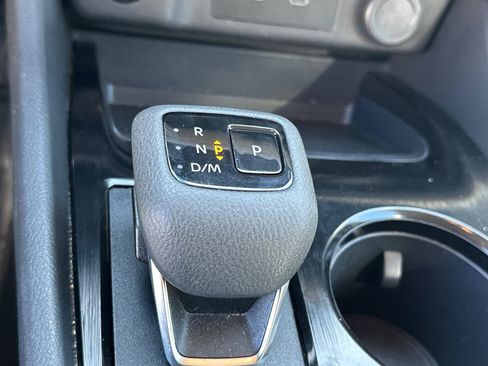 Used 2024 Nissan Rogue SV AWD/4WD image 25