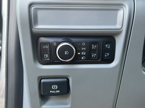 Used 2025 Ford F150 XLT w/ Equipment Group 302A MID AWD/4WD image 14