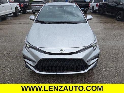 Used 2026 Toyota Corolla SE w/ SE Premium Package AWD/4WD image 2