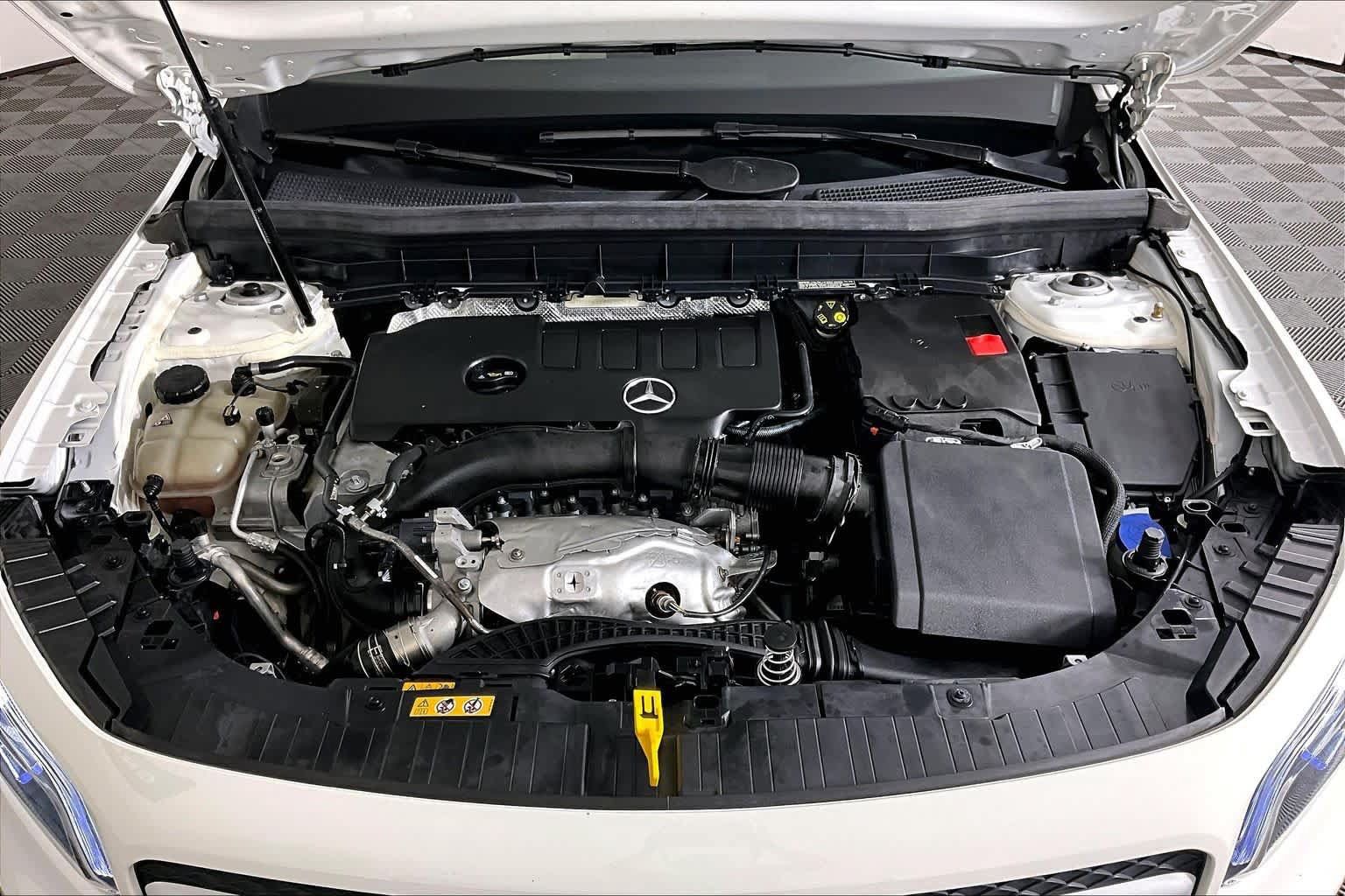 Used 2022 Mercedes-Benz GLB 250 image 29