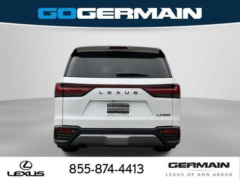 New 2026 Lexus LX 600 4WD w/ Premium Package image 5