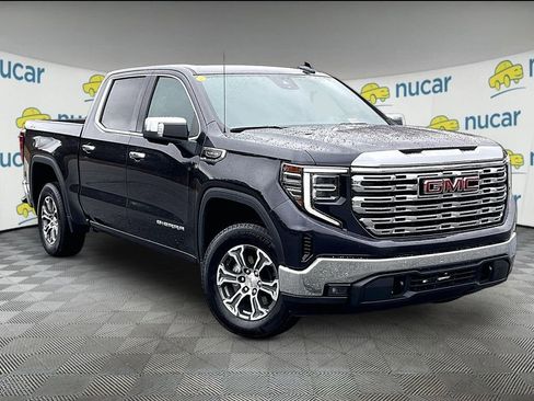 Used 2025 GMC Sierra 1500 SLT AWD/4WD image 1