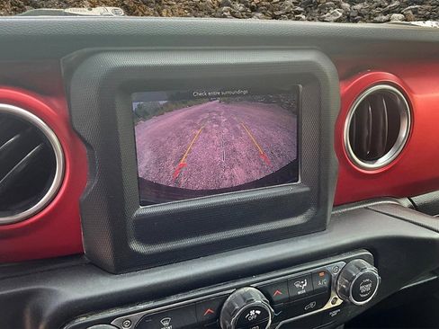 Used 2019 Jeep Wrangler Rubicon image 19