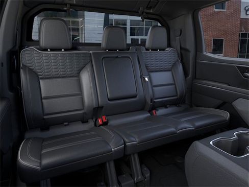 New 2025 GMC Sierra EV Denali image 17