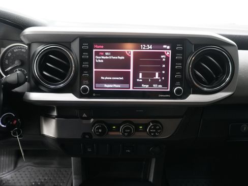 Used 2021 Toyota Tacoma SR5 w/ SR5 Appearance Package (SM) RWD image 19