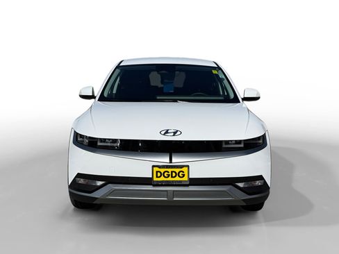 Certified 2024 Hyundai Ioniq 5 SEL RWD image 8