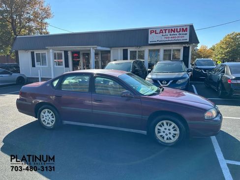 Used 2003 Chevrolet Impala Sedan w/ Preferred Equipment Group image 2