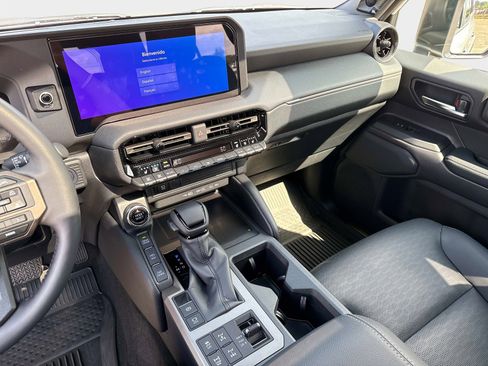 Used 2026 Toyota Land Cruiser w/ Premium Package image 21