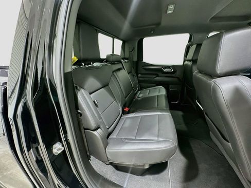 Used 2024 GMC Sierra 1500 SLT RWD image 28