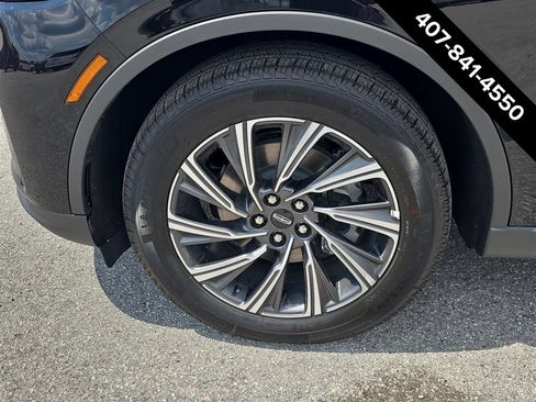 New 2025 Lincoln Aviator 2WD w/ Equipment Group 101A image 8