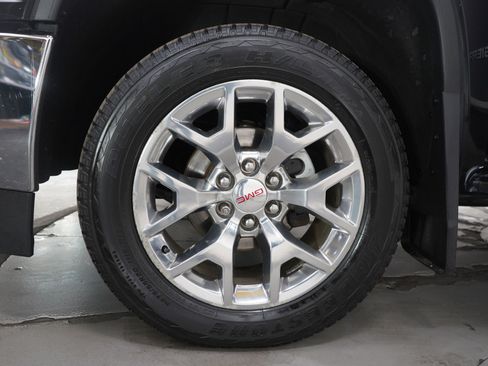 Used 2017 GMC Sierra 1500 SLT w/ SLT Premium Package image 30