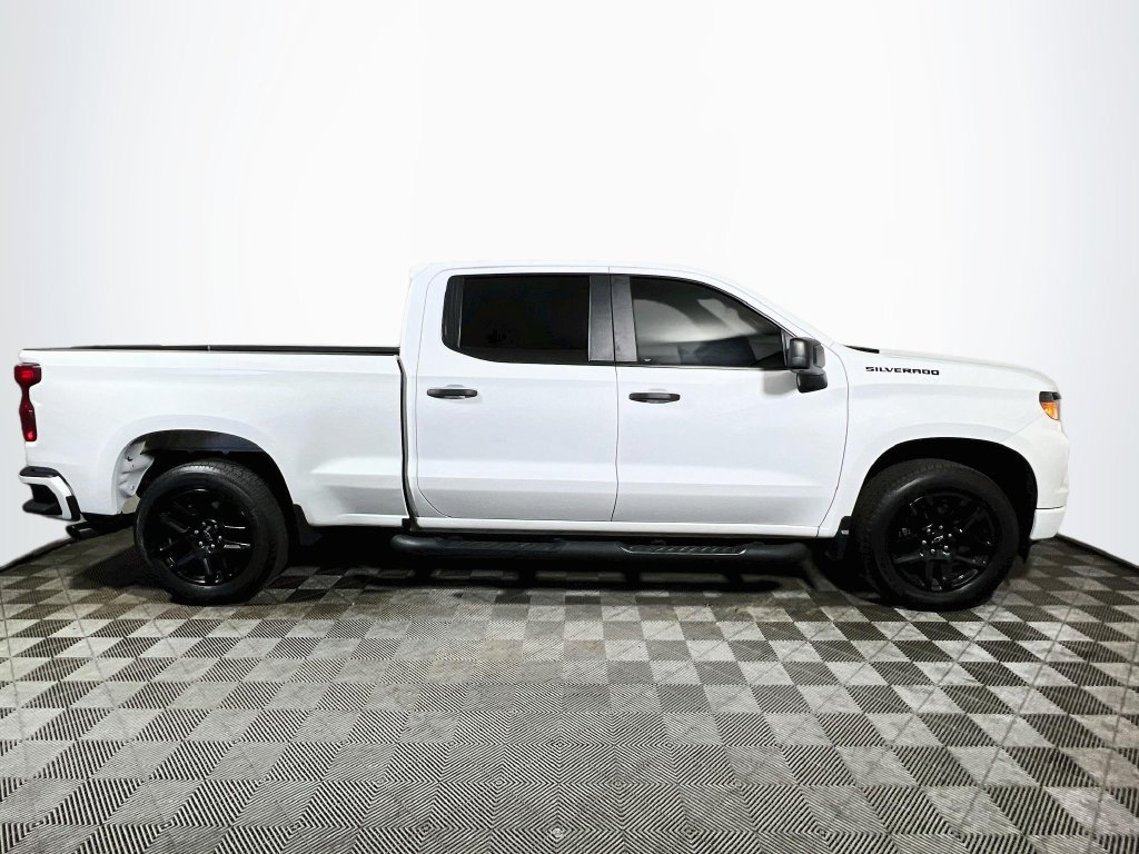 Used 2022 Chevrolet Silverado 1500 Custom w/ Rally Edition AWD/4WD image 8