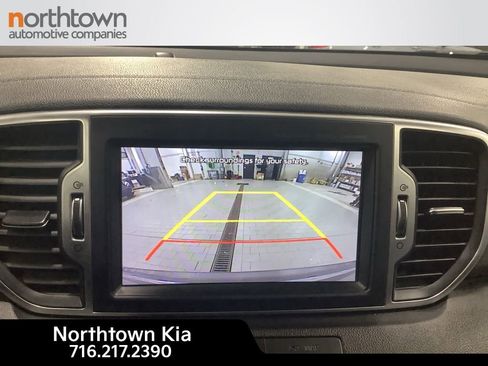 Certified 2018 Kia Sportage EX w/ Option Group 040 image 17
