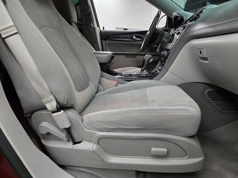 Used 2017 Buick Enclave Convenience FWD image 13