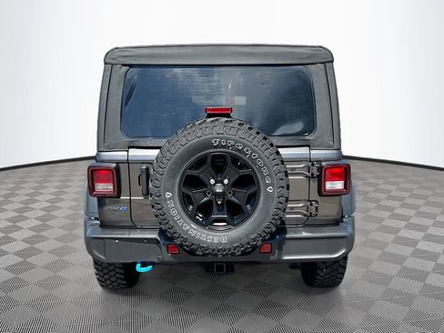 Used 2023 Jeep Wrangler Unlimited w/ Cold Weather Group image 7