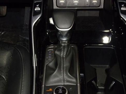 Certified 2023 Kia Sorento SX image 43