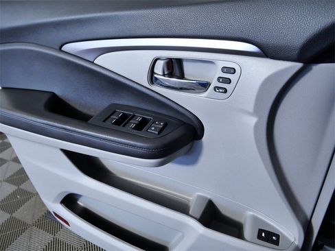 Used 2022 Honda Pilot Special Edition image 29