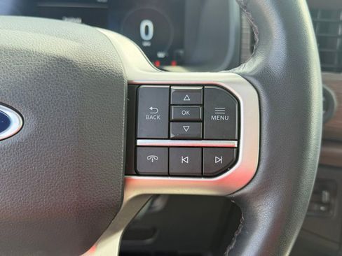 Used 2023 Ford Expedition Limited AWD/4WD image 21