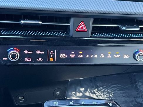 Used 2024 Kia EV6 GT-Line w/ GT-Line White Seat Package image 26