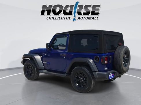 Used 2020 Jeep Wrangler Sport AWD/4WD image 6