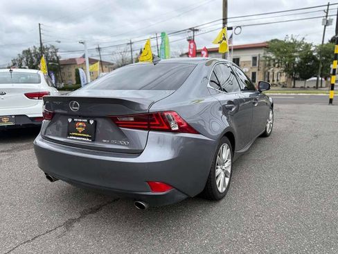 Used 2016 Lexus IS 300 AWD image 4